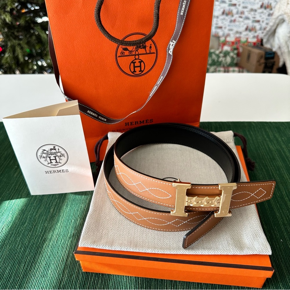 Hermes 32mm Belt and Buckle Sz 90 in Nature/Black